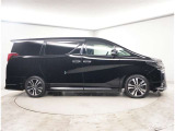 私たちは「喜んでいただける」お車を目指しています。中古車なんて「値段は安いけど&hellip;」あんしんして乗れるのかな〜なんて不安になるお客様も多いと思います。不安を解決し、いいお車選びしてください!
