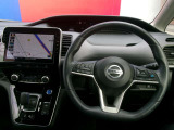 セレナ 1.2 e-POWER ハイウェイスターV 