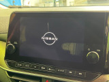 【純正ナビ】人気の純正ナビを装備。オーディオ機能も充実しており、Bluetooth接続すればお持ちのスマホやMP3プレイヤーの音楽を再生可能!毎日の運転がさらに楽しくなります!!
