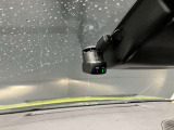 いくら安全運転をしていても、事故に巻き込まれることもあります。万が一の時に証拠として使えるドライブレコーダーがついてます♪