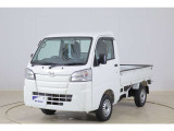 トヨタならではの「5つの安心」をセットにした『トヨタ認定中古車』です。「まるごとクリーニング」「車両検査証明書」「ロングラン保証」「エンジン内部洗浄」 「全店舗工場完備」付き。