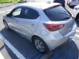 お買い上げの車両は弊社のサービス工場にて整備します。(大磯店は陸運局の指定工場です。)