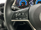 【ステアリングスイッチ】運転中に前方から目線をそらすことなくオーディオ等の操作が可能な便利機能!安心&快適なドライブを演出してくれます。