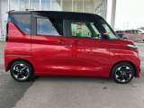 ドアバイザー付の車両です