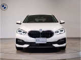 【キドニーグリル】BMWは約90年もの間、ほぼ全ての車両にひと目でBMWだと分かるこの特徴的なフロントグリルが備えられ、デザイン・アイコンとして親しまれてきました。