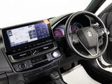使いやすさや安全性を追求したステアリング周り!高級車ゆえにスイッチ類が多いのも特徴ですね!考え尽くされた配置ですぐに使いこなす事が出来ますのでご安心下さい!是非、体感してみて下さい!!
