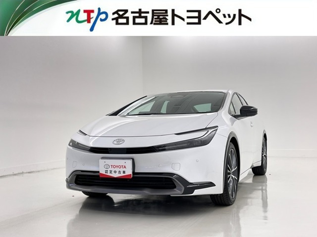 トヨタ プリウス 