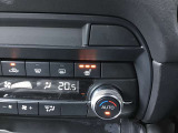 シートヒータ付いてます。