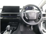 見通しのよいすっきりとした視界で、誰でも運転しやすいです。運転のしやすさは疲れにくさにも繋がりますよ♪