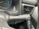 トンネルなどの暗所へ進入した際に自動でヘッドライトが点灯してくれるオートライト機能付♪