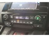 オートエアコンのお車ですので室内の温度をスムーズに調整してくれます♪