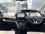 セレナ 1.2 e-POWER ハイウェイスターV 