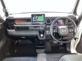 見通しのよいすっきりとした視界で、誰でも運転しやすいです。運転のしやすさは疲れにくさにも繋がりますよ♪