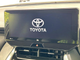 【12.3インチワイドナビ】高級感とインパクトのある大型ワイドナビを装備。各種オーディオ操作はもちろん、横長ワイド画面でのマップ2分割表示など、利便性も高いナビです♪