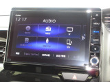 ナビゲーションは純正8インチメモリーナビ(VXM-217NBi)を装着しております。AM、FM、CD、DVD再生、Bluetooth、音楽録音再生、フルセグTVがご使用いただけます。