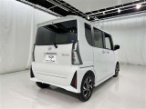 軽自動車は燃費も良くて経済的♪小さなボディで運転しやすい!細い道だってラクラク運転♪