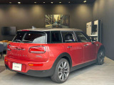 かわいいテールのデザインはほかの車にはない魅力があります。ひと目で&ldquo;MINI&rdquo;とわかるデザインです。