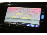 バックカメラが装備されており、後方の安全確認はもちろんのこと狭い場所での駐車や雨の日・夜間など視界の悪いコンディションでのストレスの軽減にもなります!
