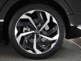 アウディ認定中古車の延長保証制度はお客様のご希望により、有償にて一年間延長することが可能です。 アウディの安心なカーライフをお約束します。  ※料金など詳細は販売店にお問い合わせください。