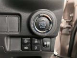 ワンプッシュでエンジンの始動ができます各種スイッチ部