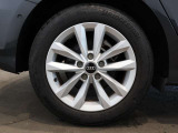 アルミホイール 5ダブルアーム 7.0J x 16 205/55R16