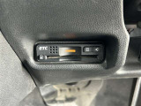 ETC車載器搭載。ご納車前にセットアップ実施で、ご納車後すぐに有料道路でご利用いただけます。
