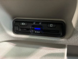 いまや快適なカーライフに欠かせないETCが付いています。