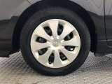 タイヤサイズは175/65R15です
