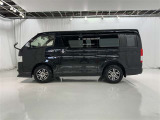 スライドドア開口部が広く荷物の出し入れがスムーズにできます。