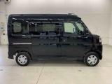 軽自動車、小型車を中心に常時300台展示車を御用意させて頂いております