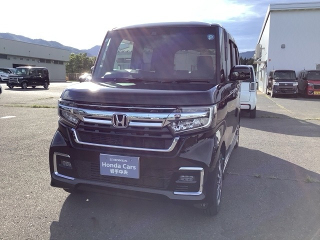 ホンダ N-BOXカスタム 