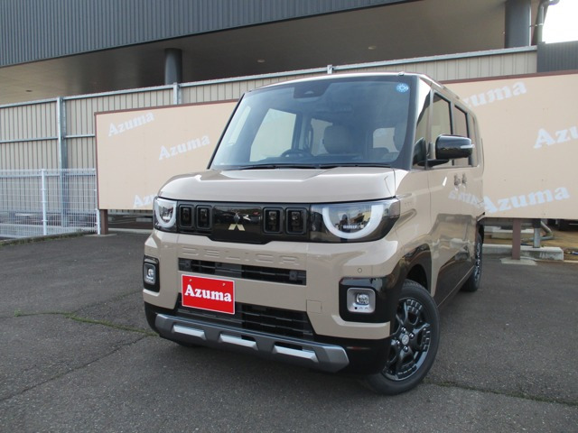 デリカミニ T プレミアム 4WD 