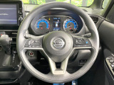 【ステアリングスイッチ】運転中、前方から目線をそらすことなく、オーディオ等の操作が可能な便利機能!安心&快適なドライブを演出してくれます♪
