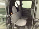 乗車人数や荷物の量、車内での過ごし方に合わせて、シートのレイアウトを変更できます。