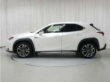 UX 250h バージョンL 4WD 