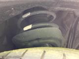 お車を安心してお乗りいただく為には、足回りの定期点検が欠かせません。サービスサポート(有償保証)では無料点検もご提供しており、安心のカーライフをお過ごしいただけるサポート体制が整っています。