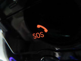 SOSコール/エアバックが展開するような深刻な事故において、自動でSOSコールを発信します。車内で急病人が出るような緊急時は、手動で発信可能です。