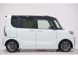 県内13店舗にて常時500台以上ダイハツ車を展示中です。見て、触って、納得のいく一台をぜひ見つけてください。