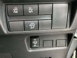 各種スイッチがまとまって付いてます。