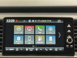 ★オーディオコントロールスイッチ★ステアリングにはオーディオコントロールスイッチが付いていますので、目線を正面から外すことが無く、また、ステアリングから手を離さずにオーディオ操作ができます
