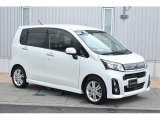納車前にエンジンオイル&フィルター・ワイパーゴム(リヤ含む)を全車交換させていただきます、また交換基準に達するようなバッテリーや油脂類、ブレーキパッドなども交換しご納車させていただきます