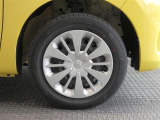R8年式夏タイヤ165/65R14ダンロップ製です。