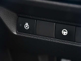 ハンドルヒーター装備で、寒い時期の運転時に重宝します。