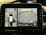 アラウンドビューモニター装備で、バックや縦列駐車の際に上から見た映像があなたをサポート!