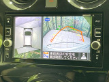 【全方位モニター】専用のカメラにより、上から見下ろしたような視点で360度クルマの周囲を確認することができます☆縦列駐車や幅寄せ時に活躍してくれます♪