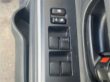■運転席側の窓操作ボタンです!