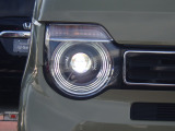 ★LEDヘッドライト搭載★ 白っぽく光る明るく省電力なLEDライト!先進的な白い輝きでフロントフェースを引き締めます☆
