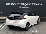 空気をすり抜け、静かに疾走するシルエットが思い浮かぶリヤビュー。最新のエアロダイナミクスは美しさと高機能の追求