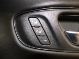 【パワーシート】メモリー機能付きパワーシート装備車です。電動でシートが動きます、高級感がありとても便利な機能です!
