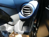 使いやすいドリンクホルダー!